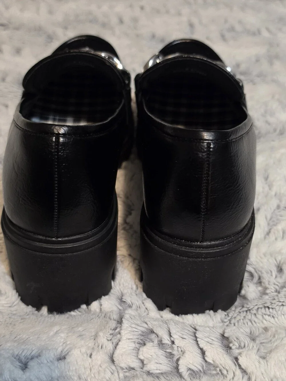 Dirty Laundry Nirvana Chill Black Chunky Platform Chain Loafers. Like NEW! S:8.5